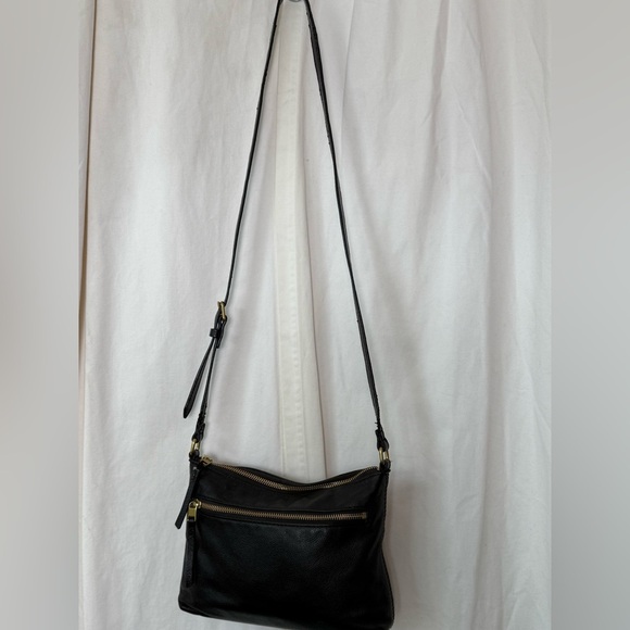 Fossil Vintage Black Pebbled Leather Crossbody GUC - Picture 2 of 11